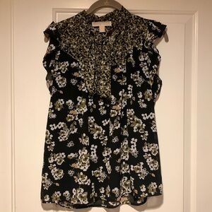 great for the office or under the blazer or for a dressier every day use